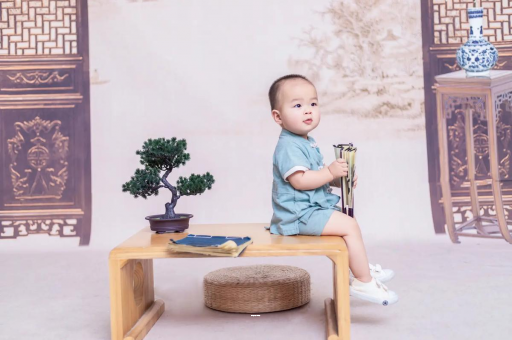 鞍山孕妇尖肚子和圆肚子